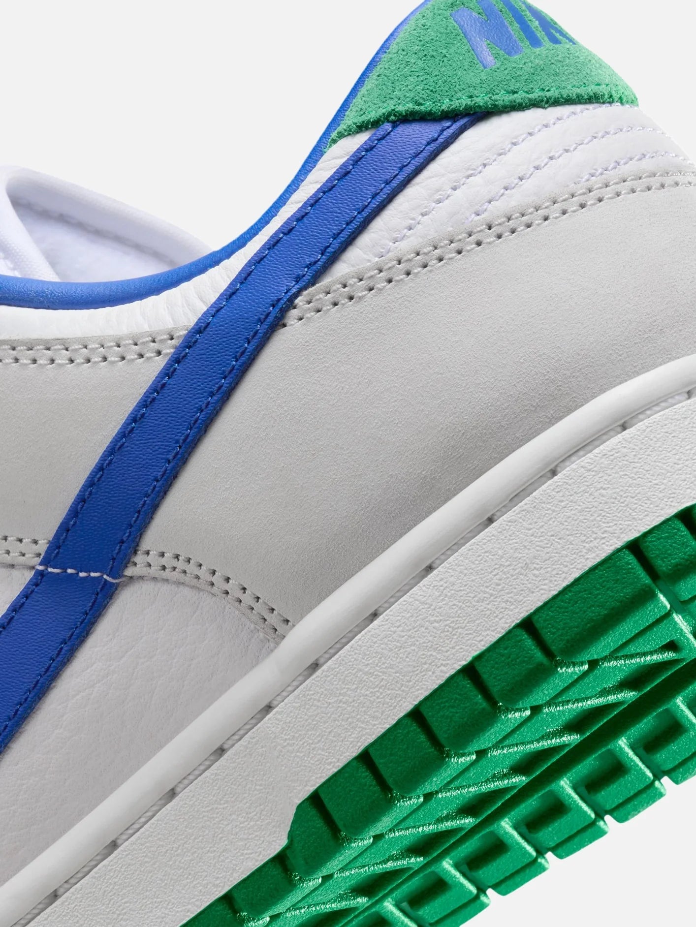 Dunk Low Premium "Tennis Classic"