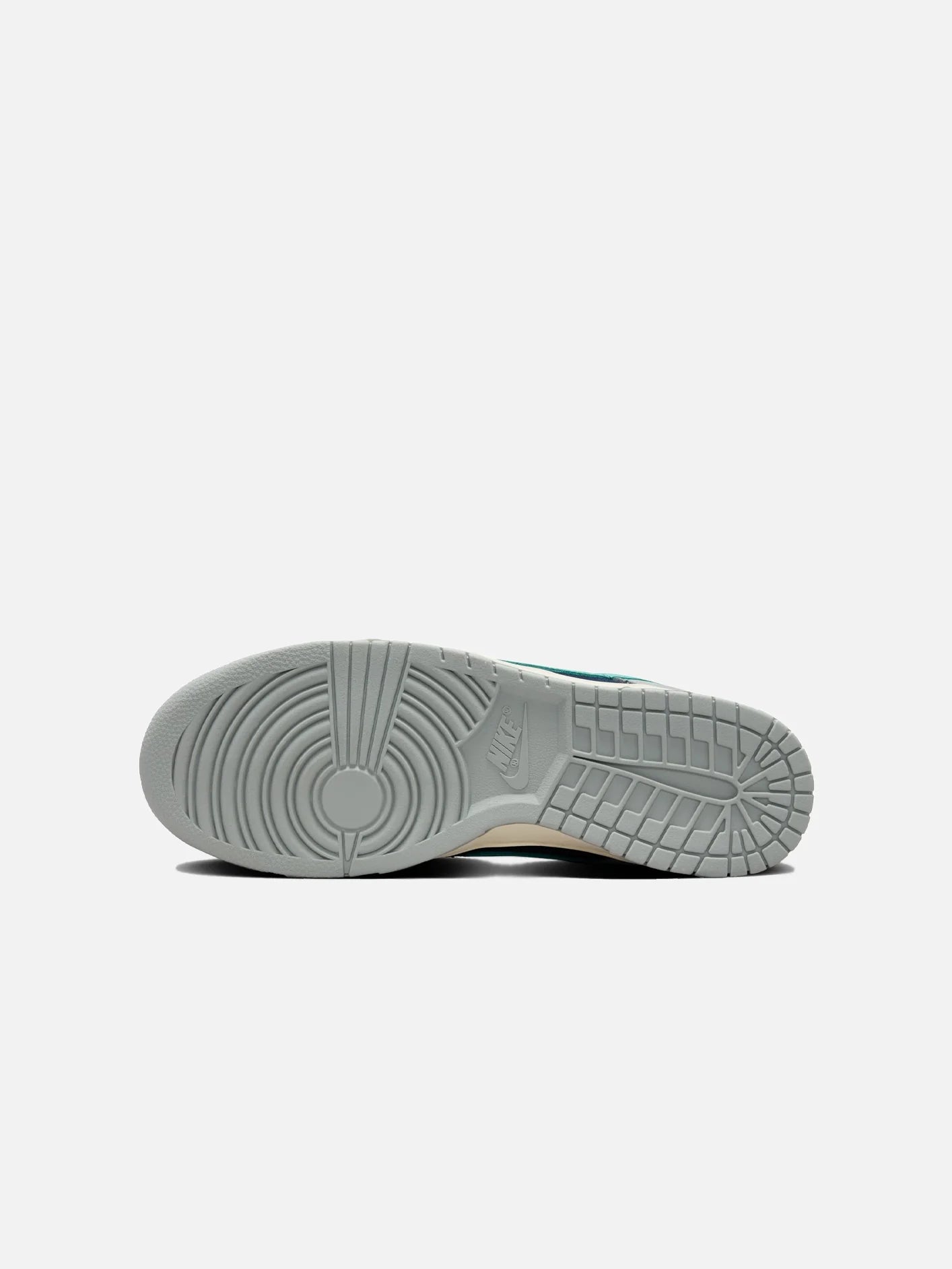 Dunk Low Retro Premium "Dark Obsidian"