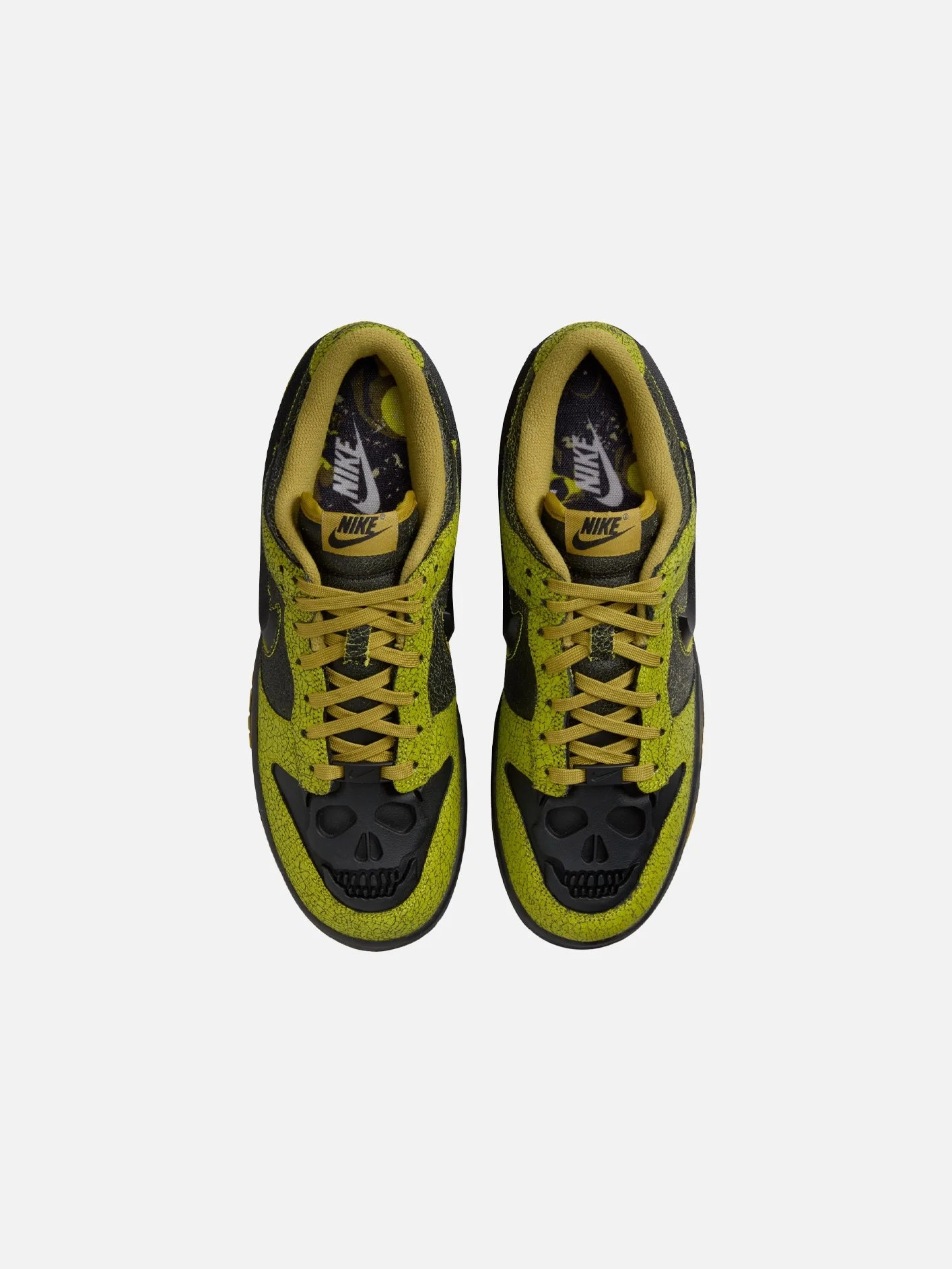 Dunk Low "Halloween Skull"