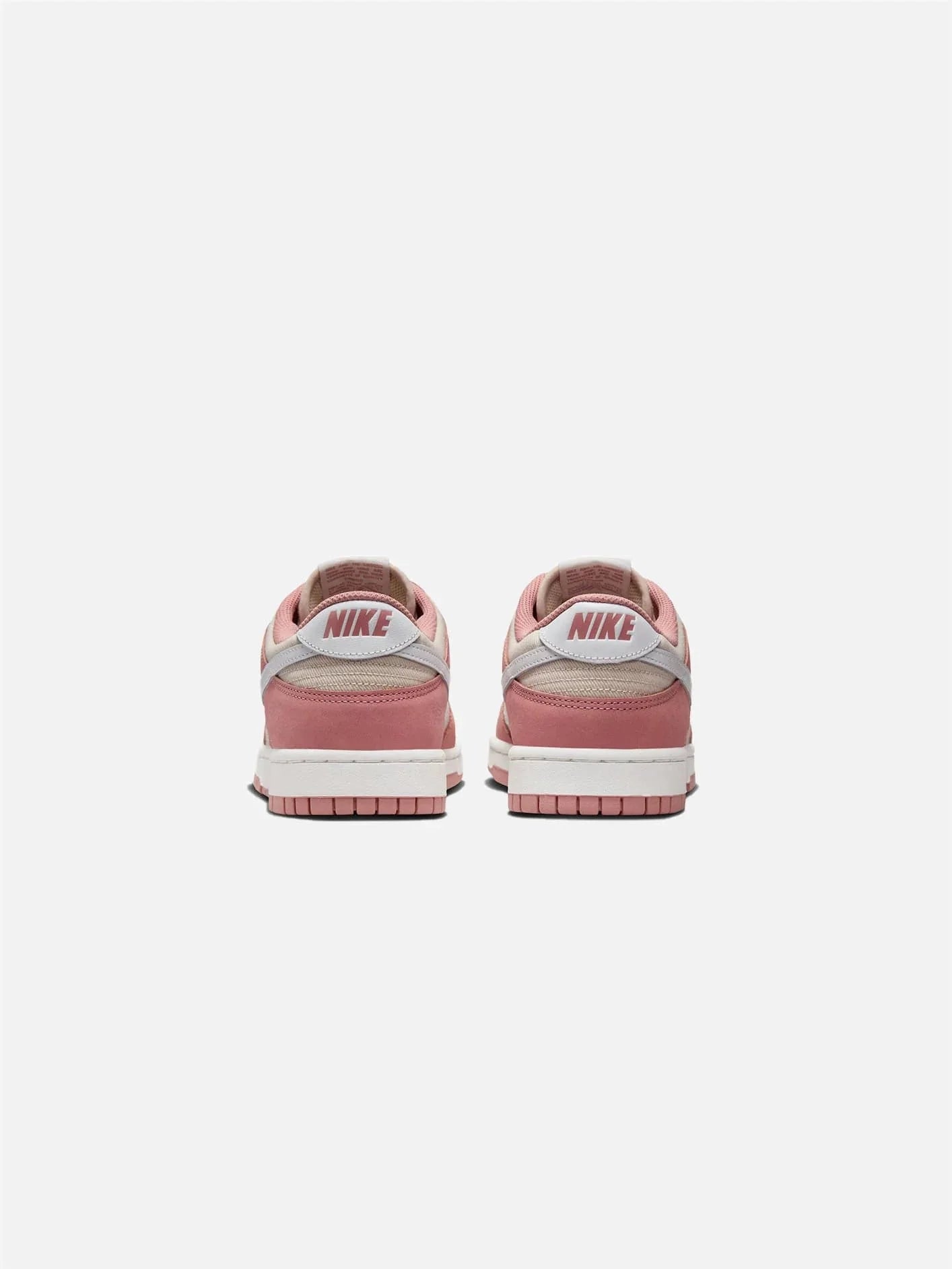 Dunk Low PRM "Red Stardust"
