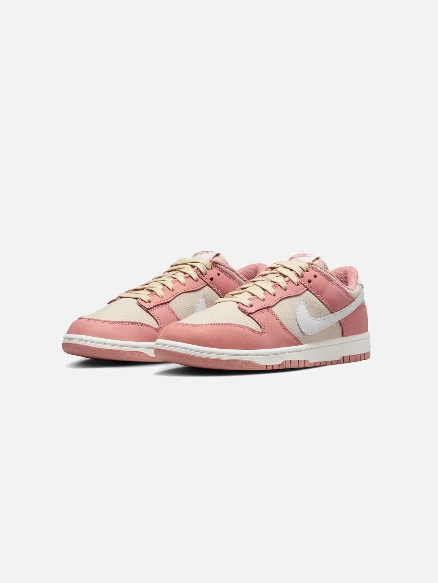 Dunk Low PRM "Red Stardust"