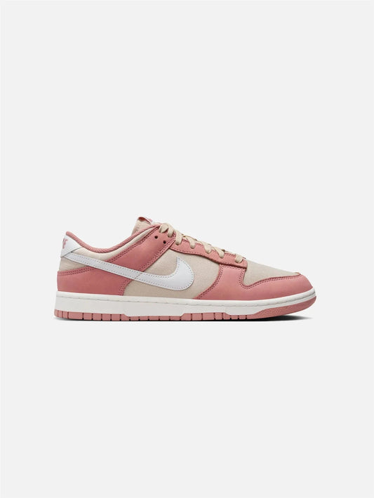 Dunk Low PRM "Red Stardust"
